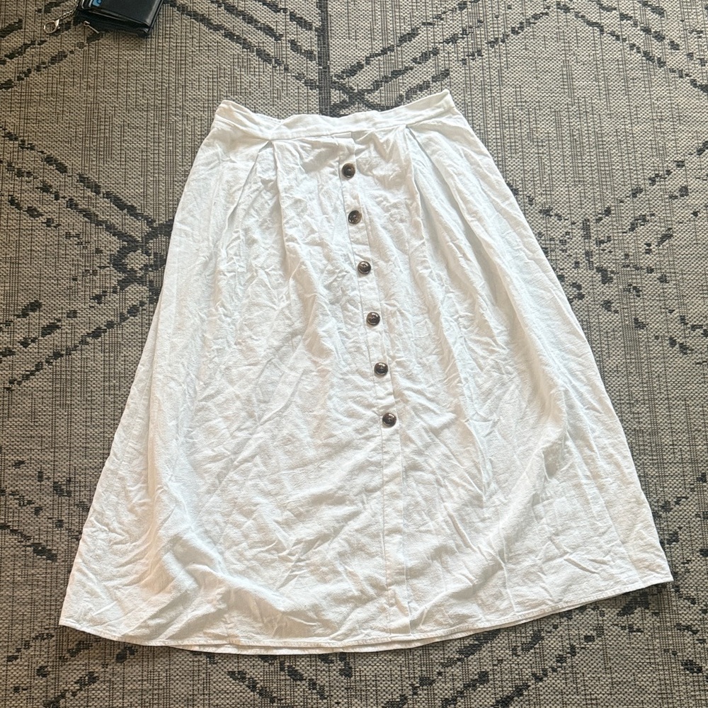 Elegant White Button-Down Skirt